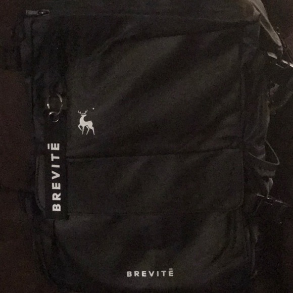 Brevite - Picture 3 of 3